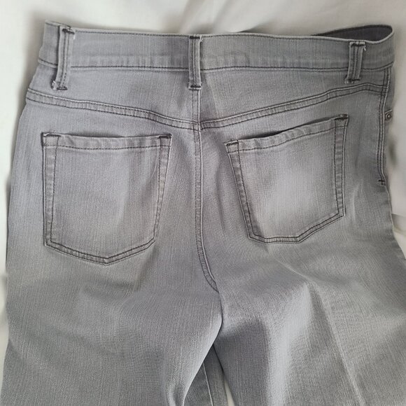 Gloria Vanderbilt Amanda Jeans - Grey, size 6L - Picture 7 of 7